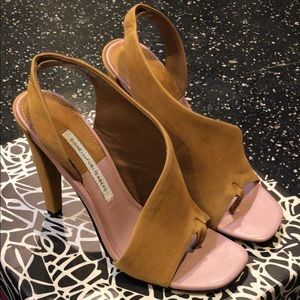 Diane Von Fürstenberg / suede / high heels
